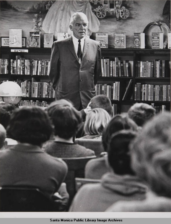 Photo of Scott O'Dell, author of ISLAND OF THE BLUE DOLPHINS - from www.ScottODell.com