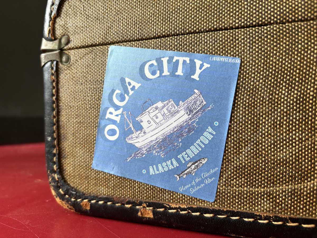 Creative activities projects and worksheets  for teaching GENTLE BEN by Walt Morey - travel sticker from LitWits Workshops